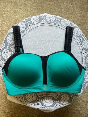 Soma sports bra